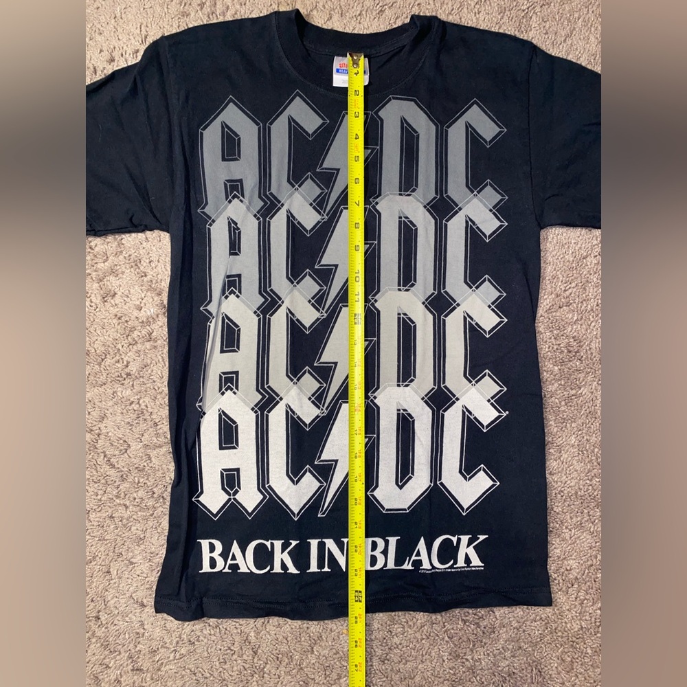 Vintage AC/DC Back In Black Tour Shirt Adult Mens Size Small Cotton Music Logo - Picture 6 of 10